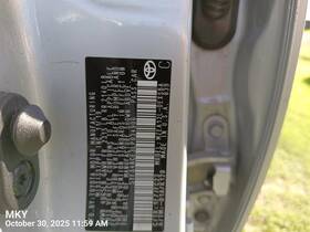 206.to1e20 Toyota Right Gry Front Headrest Oem 2020 Corolla