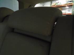 206.to1f05 Toyota Highlandr 2005 Headrest 1555725
