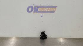 215.to1387 Toyota 1987 Land Cruiser Fj60 Rear Seat Latch Right Passenger