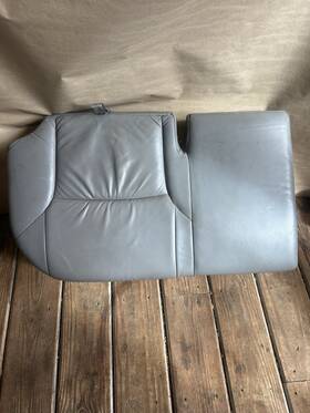 215.to1504 Toyota Grey 2003-2009 4runner Rear Right Lower Seat Portion Leather