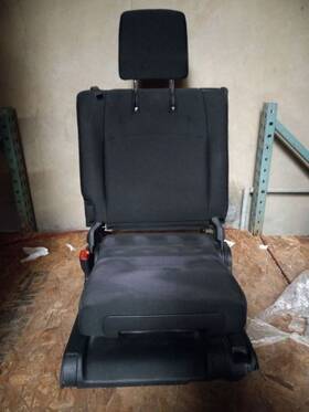 215.to1516 Toyota 13 14 15 16 17 18 19 4 Runner Driver Side Left Rear Seat