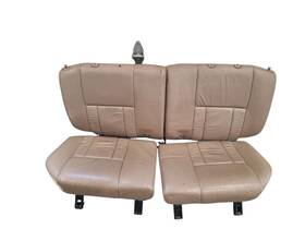 215.to1598 Toyota 4 Runner 1998 Seat Rear 639198