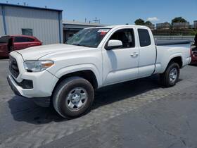 215.to1816 Toyota Tacoma 2016 Seat Rear 1696888