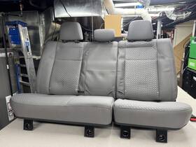 215.to1821 Toyota Tacoma 2021 Seat Rear 2451614