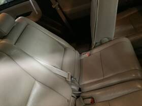 215.to1s11 Toyota Sequoia 2011 Seat Rear 810444