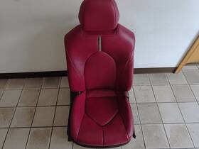 71073-06w50 Toyota 2018 Camry Xse Front Right Passenger Side Seat Assembly Leather Red Oem