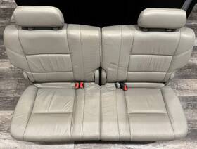 71612-0c010 Toyota 2001 2007 Sequoia Oem Gray Leather 3rd Row Seat Left And Right Damaged