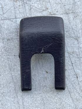 32040 Toyota 72123 1992 Camry Front Seat Track Rail Trim Lower Outer Cover Left Side Oem 32040 Toyota 72123 1992 Camry Front Seat Track Rail Trim Lower Outer Cover Left Side Oem