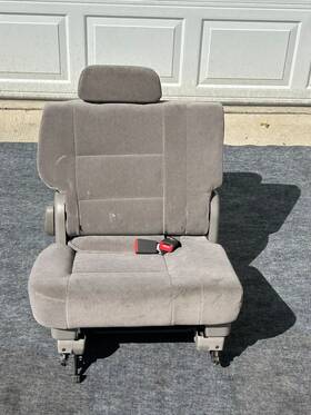 792500c020e0 Toyota 01-04 Sequoia Back Seat 3rd Row Right Side Gray Cloth
