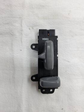 84922-aa010 Toyota 97-01 Camry Us/can Driver Seat Adjustment Switch