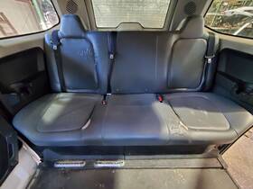 215.am3m12 Vehicle Production Group 2012 Vpg Mv-1 Oem Rear Seat Needs Reupholster