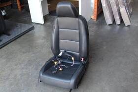 202-61122r Volkswagen 2010 Jetta Right Passenger Front Seat Black Leather