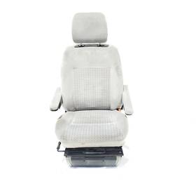 7d0881669f01a Volkswagen 2000 2003 Eurovan Oem Right Swivel Seat With Mounts