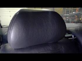 206.vo1q02 Volvo S80 2002 Headrest 150301