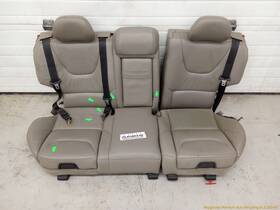 215.vo1u05 Volvo Xc70 V70 Set Of Complete Rear Leather Seat Fits 2001-2007 01 02 03 04 05