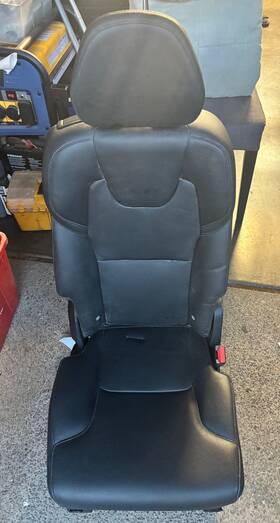 Volvo 32206288 2016 - 2024 Xc90 Rear 2nd Row Left Passenger Side Seat Complete Oem