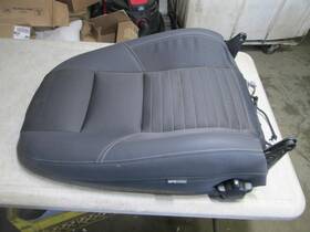 39885932 Volvo 04 - 11 S40 V50 Front Right Upper Seat Back Cover Cushion Manual