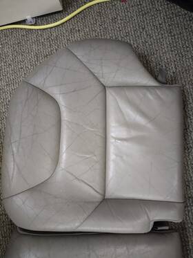 9191722 Volvo 2001-2007 V70 Xc70 Right Only Rear Seat Bottom Cushion Oem B980 3 Section