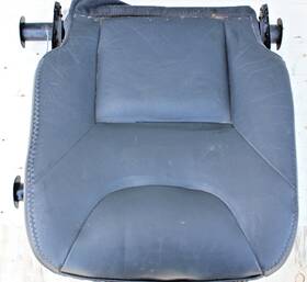 9401809 Volvo 1999-2004 S80 Passenger Front Right Leather Lower Seat Cushion Black