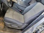 (local Pickup Only) Driver Front Seat Bench 40/20/40 Split Fits 10-16 Dodge 2500. Fixed Price $149.90.