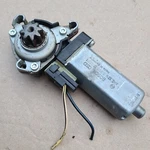 08-14 Mercedes W204 C250 C350 Driver Front Seat Vertical Motor 0390203001. Fixed Price $40.00.