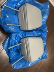 2015-2016 Genuine Honda Cr-v Front Headrest Assembly *NH836L* 06810-T0G-V81ZB. Fixed Price $199.95.