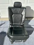 2009-2011 Honda Pilot Touring 2ND Row Right Leather Seat Black. Fixed Price $225.00.