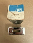 Nos Gm 8756591 Buick PONTIAC1969 All W/bucket Seats, Escutcheon,s Free Sh. Fixed Price $124.99.