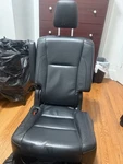 2014-2019 Toyota Highlander Rear 2ND Row Passenger Right Seat *black Cloth. Fixed Price $1200.00.
