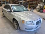 (local Pickup Only) Driver Front Seat Bucket Leather Fits 07-11 Volvo 80. Fixed Price $90.00.