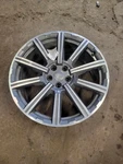 Wheel Audi Q7 17 18 19. Fixed Price $84.00.