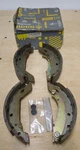 New Old Stock Genuine Renault 5, 11, 19, 21, Clio Brake Shoe Set 7701204216. Fixed Price $26.90.