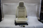 2021 Cadillac XT5 Right Front Seat Hxg Cirrus Ivory. Fixed Price $198.00.