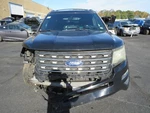 2016 17 Ford Explorer Front Right Seat Pick Up Only. Fixed Price $220.00.